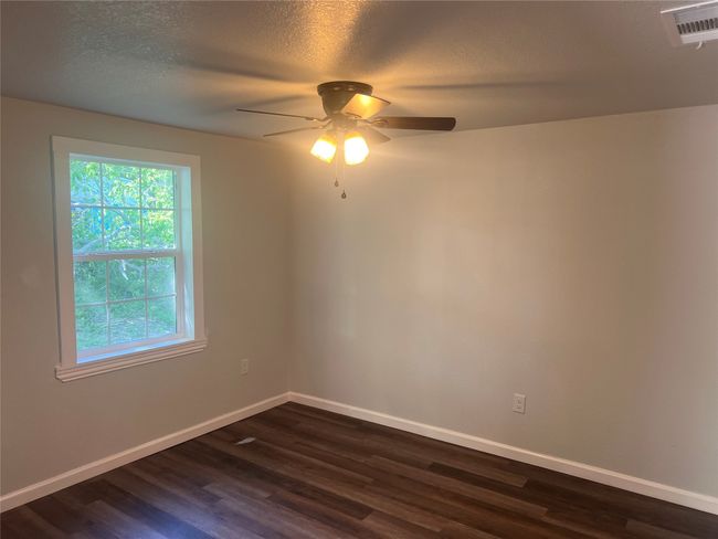 521 Morgan St, House other with 2 bedrooms, 2 bathrooms and null parking in Bonham TX | Image 11