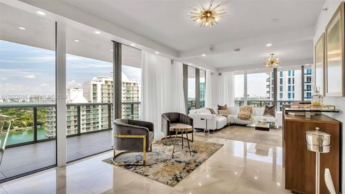 1807-5875 Collins Ave, Miami Beach, FL, 33140-3769 | Card Image