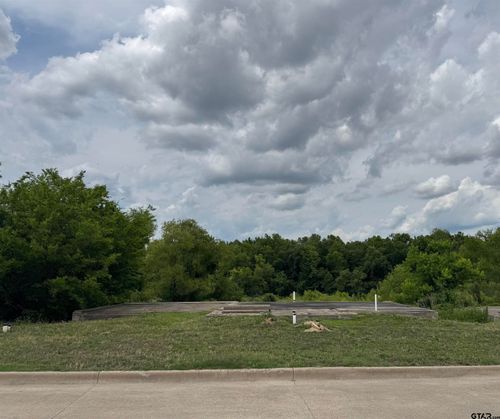 3135 Cascades Ct, Tyler, TX, 75709-6991 | Card Image