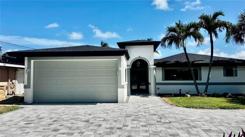 166 Bayside Dr, CLEARWATER BEACH, FL, 33767-2501 | Card Image