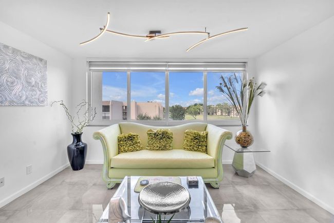 APT-401 - 2603 Nw 103 Rd Ave, Condo with 3 bedrooms, 2 bathrooms and null parking in Sunrise FL | Image 10