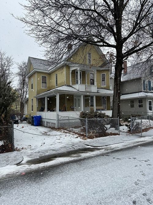 20 Hawthorne St, Springfield, MA, 01105 | Card Image