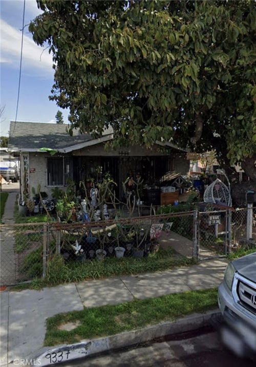 9337 Walnut Ave, Pico Rivera, CA, 90660-2149 | Card Image