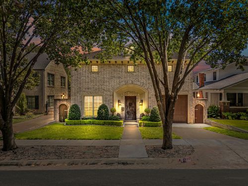 1213 Virginia Pl, Fort Worth, TX, 76107-2433 | Card Image