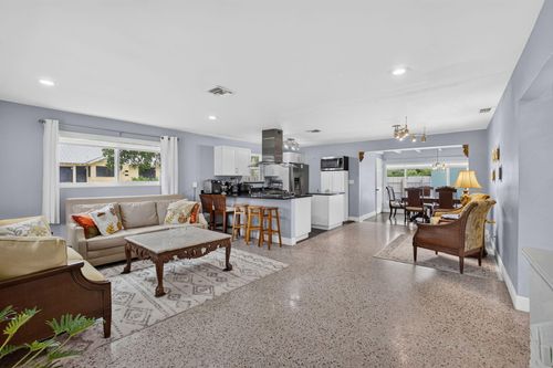 439 45th St, West Palm Beach, FL, 33407-2923 | Card Image