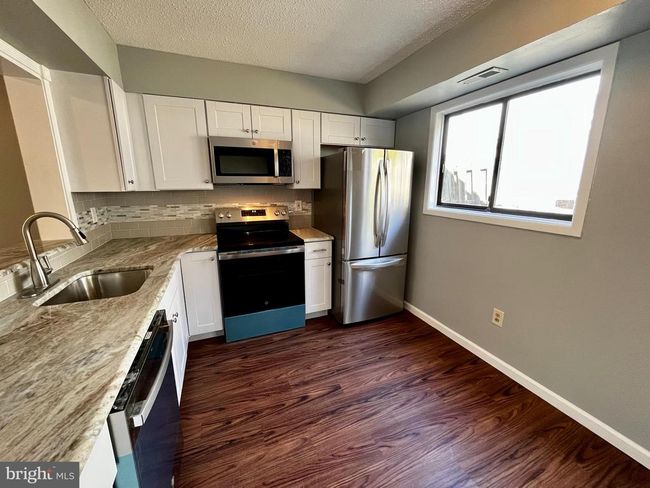 33 Georgetown Rd, Townhouse with 2 bedrooms, 2 bathrooms and null parking in LINDENWOLD NJ | Image 8