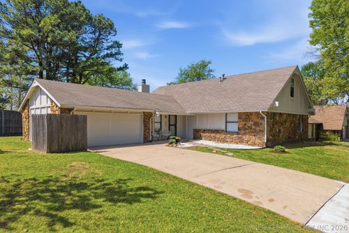 1804 64th St, Tulsa, OK, 74132-1930 | Card Image