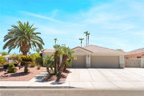 3816 Maurice Ct, Las Vegas, NV, 89108-5245 | Card Image