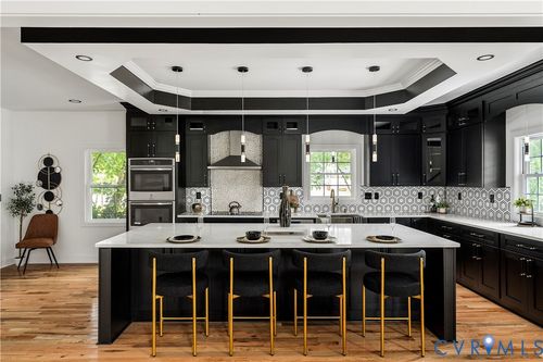 6 S Old Church St, Petersburg, VA, 23803-3548 | Card Image