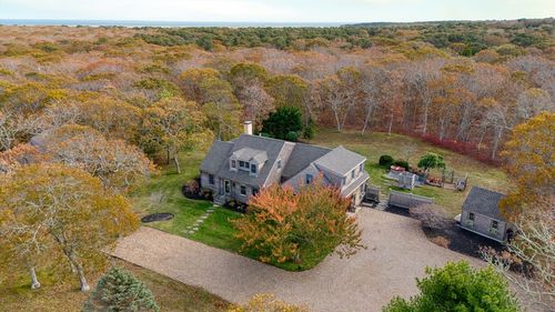 4 Pipn Cir, Edgartown, MA, 02539-4624 | Card Image