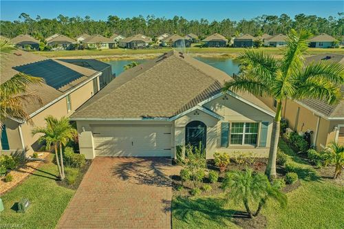 20056 Sweetbay Dr, North Fort Myers, FL, 33917-8136 | Card Image