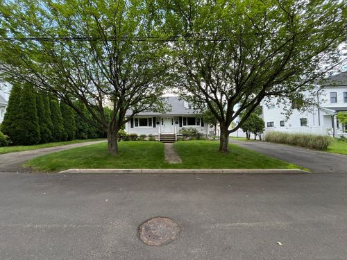 l-174 Country Rd, Fairfield, CT, 06824-4061 | Card Image