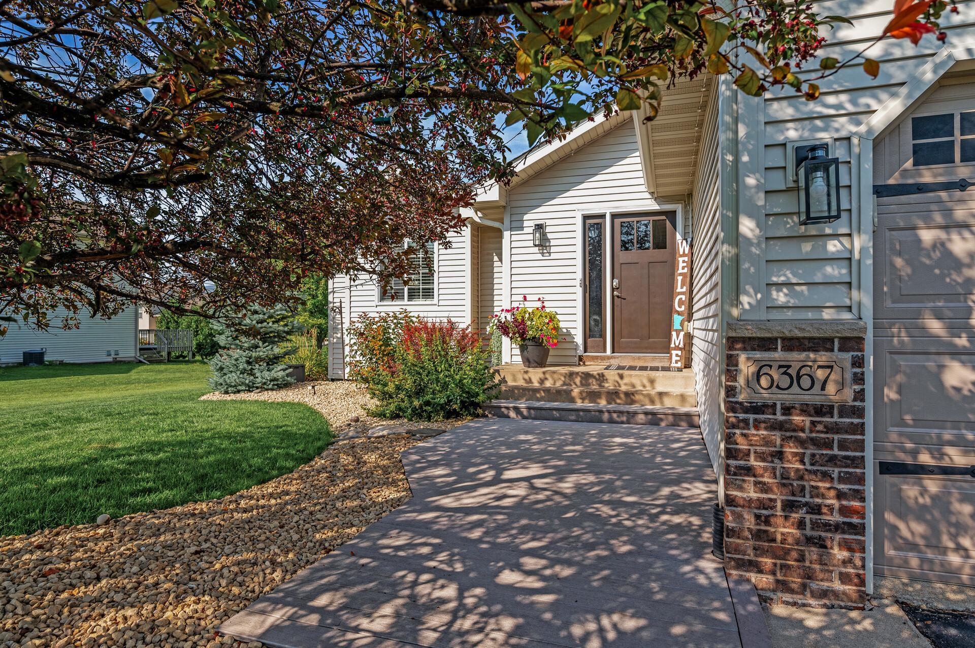 Marx Ave, Albertville, MN 55301