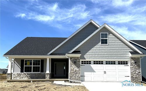 5226 Calistoga Dr, Monclova, OH, 43542-6721 | Card Image