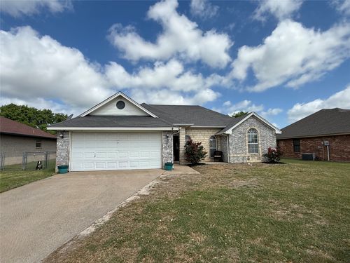 510 Ridgeway Blvd, Weatherford, TX, 76086-3930 | Card Image