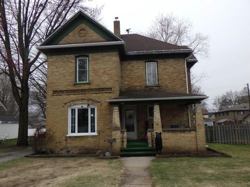 207 S Lincoln Street, Shawano, WI, 54166 | Card Image