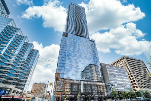 5002-488 University Ave, Toronto, ON, M5G0C1 | Card Image