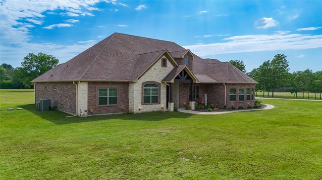 8711 State Highway 11 E, House other with 4 bedrooms, 4 bathrooms and null parking in Commerce TX | Image 5