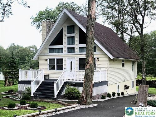 1025 Cricket Ln, Long Pond, PA, 18334-7873 | Card Image