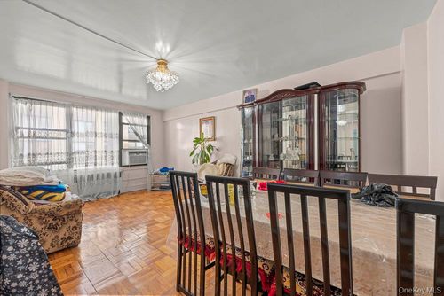 apt-4e-98 64th Rd, Rego Park, NY, 11374-3408 | Card Image