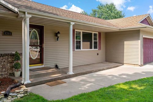 8361 77th Street Ct S, Cottage Grove, MN, 55016-2009 | Card Image