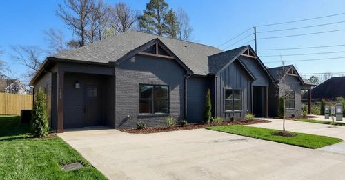 7513 Nassau Way, Chattanooga, TN, 37421-5526 | Card Image
