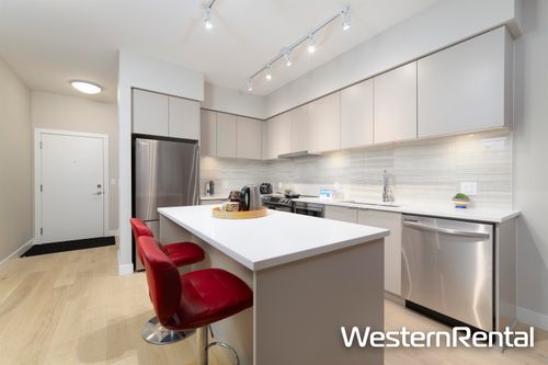 13fl-8725 University Cres, Burnaby, BC, V5A0G2 | Card Image