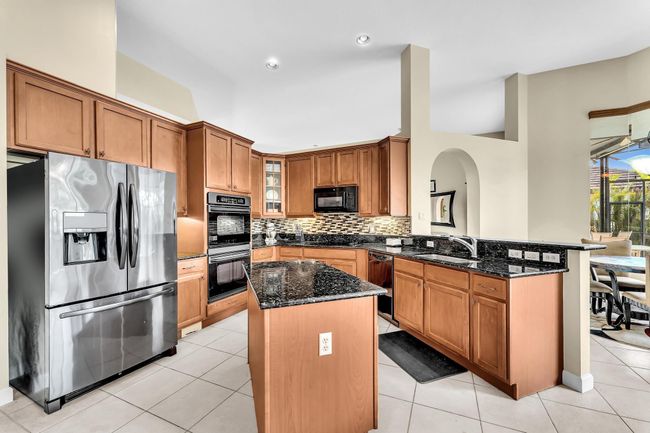 755 Sw River Bend Cir, House other with 4 bedrooms, 3 bathrooms and null parking in Stuart FL | Image 15