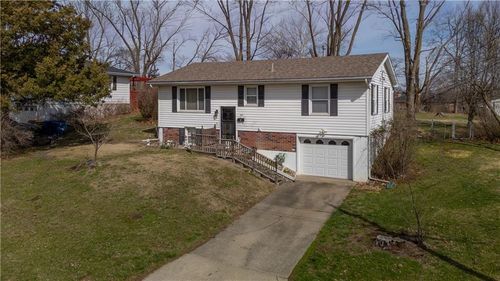 107 Collette Street, Excelsior Springs, MO, 64024 | Card Image