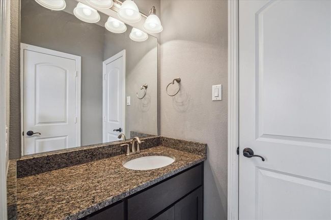 2918 Auburn Path, House other with 5 bedrooms, 5 bathrooms and 3 parking in Sugar Land TX | Image 24