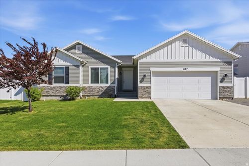 1127 W Honeycomb Dr, Grantsville, UT, 84029-3716 | Card Image