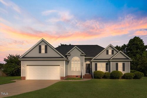 922 Bridle Dr, Rocky Mount, NC, 27804-9509 | Card Image
