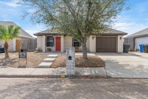 3105 Indian Hl, McAllen, TX, 78504-6053 | Card Image