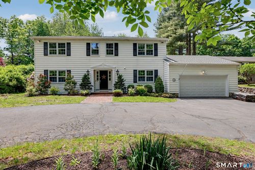 39 Cranbury Rd, Norwalk, CT, 06851-2616 | Card Image