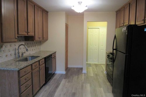 apt-a-34 Alpine Dr, Wappingers Falls, NY, 12590-5229 | Card Image