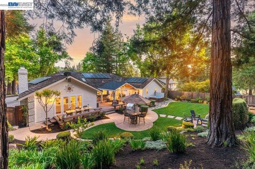 2525 Holly Oak Dr, Danville, CA, 94506-2031 | Card Image