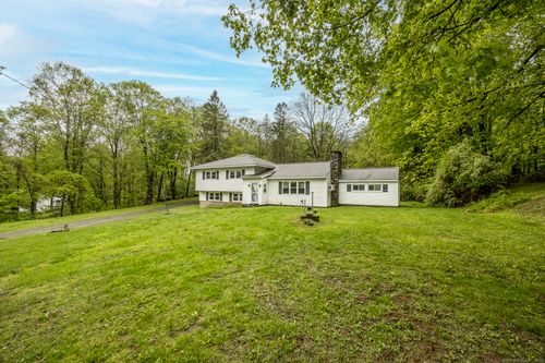 52 Curtis Rd, Bridgewater, CT, 06752-1204 | Card Image