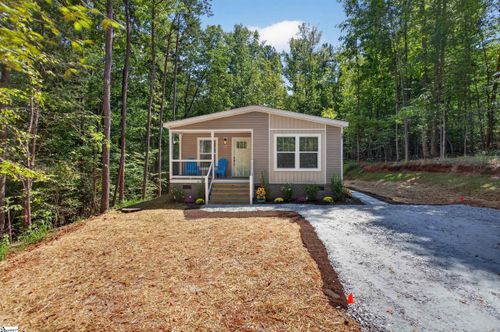 107 Marietta Dr, Westminster, SC, 29693-6303 | Card Image