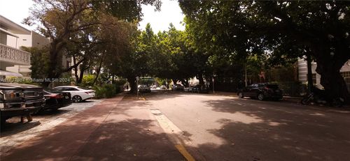 a-835 Meridian Ave, Miami Beach, FL, 33139-0825 | Card Image