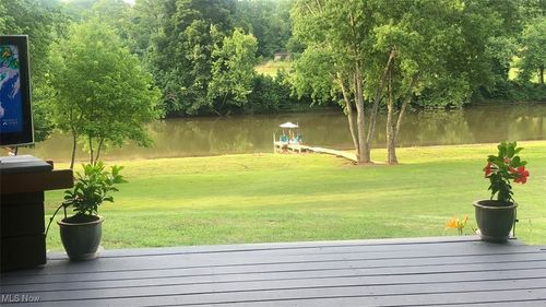1645 Hebron Rd, Saint Mary's, WV, 26170-7009 | Card Image