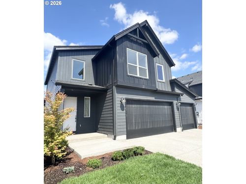 795 Magnolia Ave, Woodburn, OR, 97071-7769 | Card Image