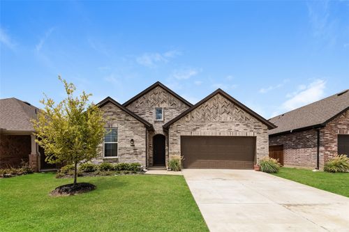 8009 Calhoun Valley Dr, Mckinney, TX, 75071-5215 | Card Image
