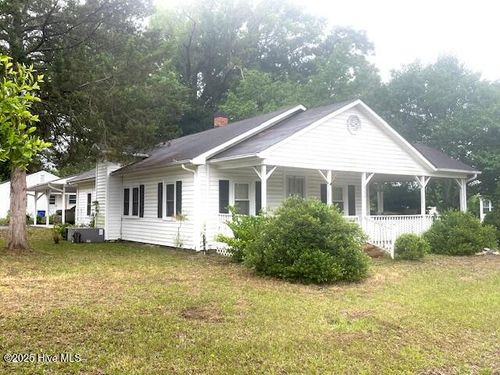 302 Lower St, Elizabethtown, NC, 28337 | Card Image