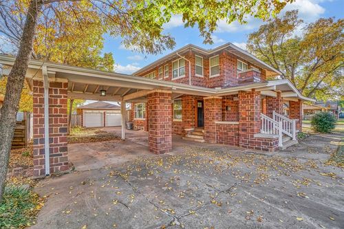 800 E Commerce St, Altus, OK, 73521-3926 | Card Image