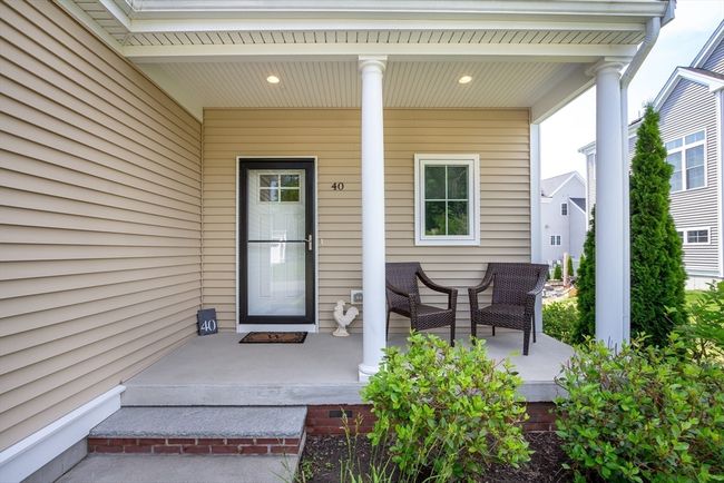 40 Pheasant Run Ct, House other with 3 bedrooms, 3 bathrooms and null parking in Wrentham MA | Image 16