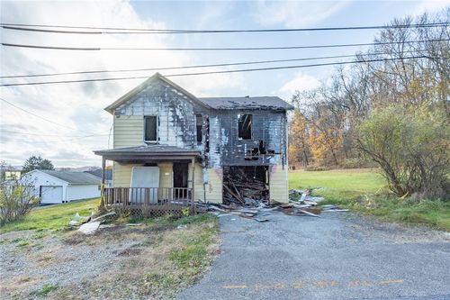 115 Pine St, Homer City, PA, 15748-7710 | Card Image