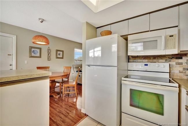 APT-107-6 - 2929 Se Ocean Blvd, Condo with 2 bedrooms, 2 bathrooms and null parking in Stuart FL | Image 6