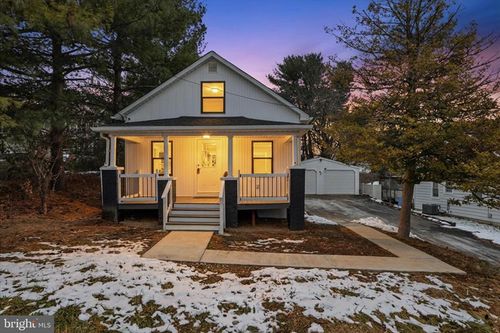 32 Sullivan Ave, WESTMINSTER, MD, 21157-4522 | Card Image