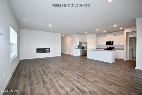 101 Gateway Dr, Jackson, TN, 38305 | Card Image