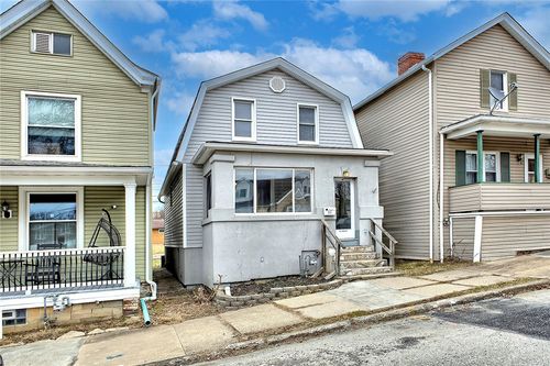 86 Lincoln Ave, North Irwin, PA, 15642-3342 | Card Image